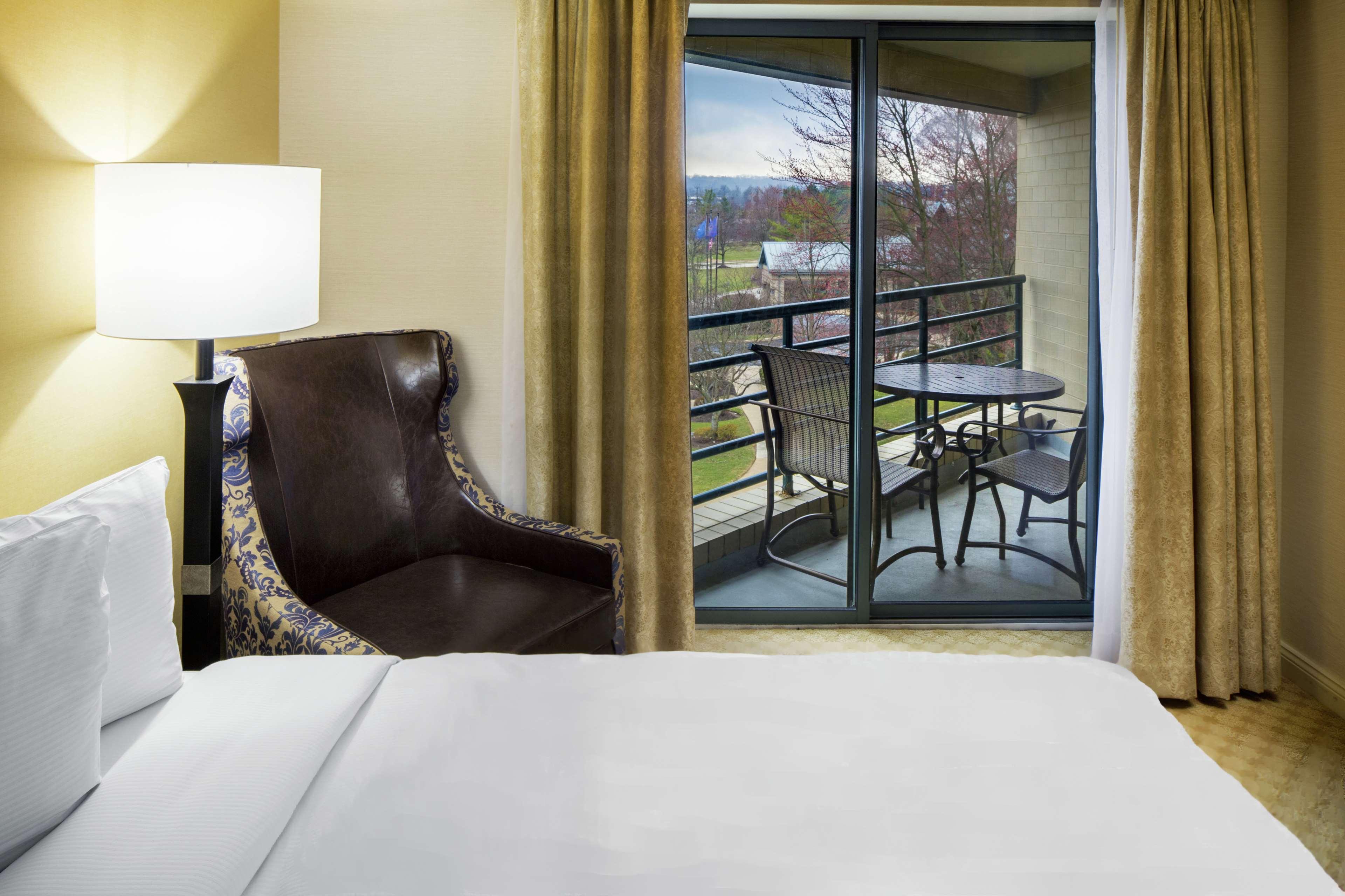 The Desmond Hotel Malvern, A Doubletree By Hilton Εξωτερικό φωτογραφία