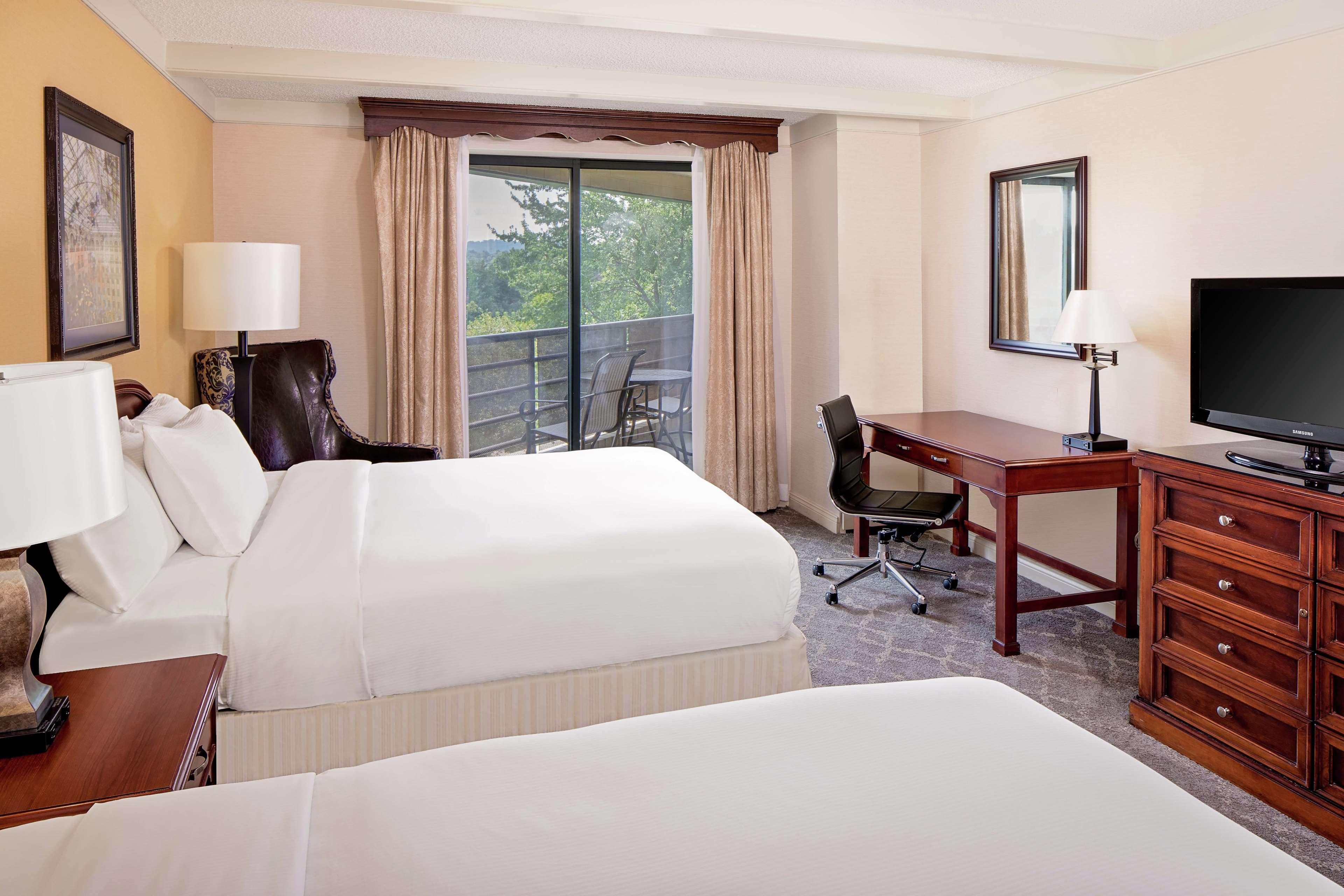 The Desmond Hotel Malvern, A Doubletree By Hilton Εξωτερικό φωτογραφία